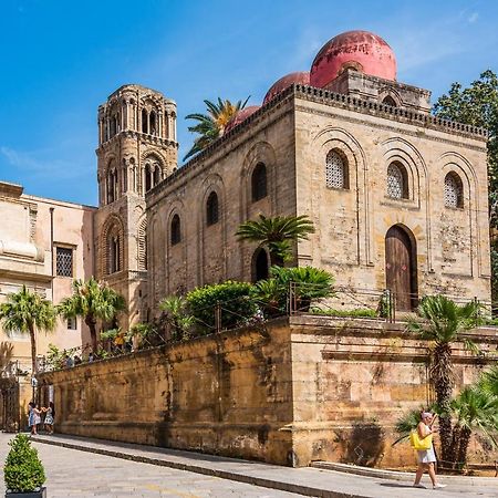 B&B Angolo83 Palermo Centro Εξωτερικό φωτογραφία