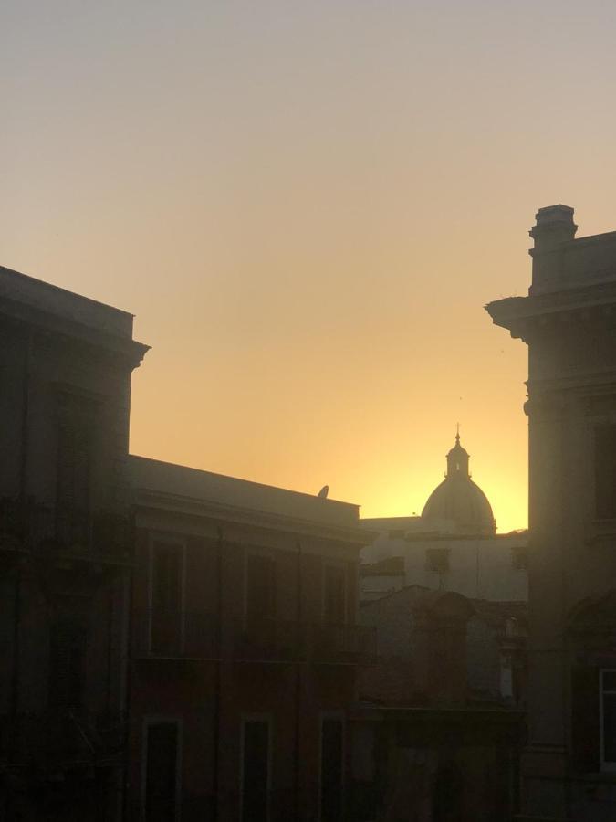 B&B Angolo83 Palermo Centro Εξωτερικό φωτογραφία