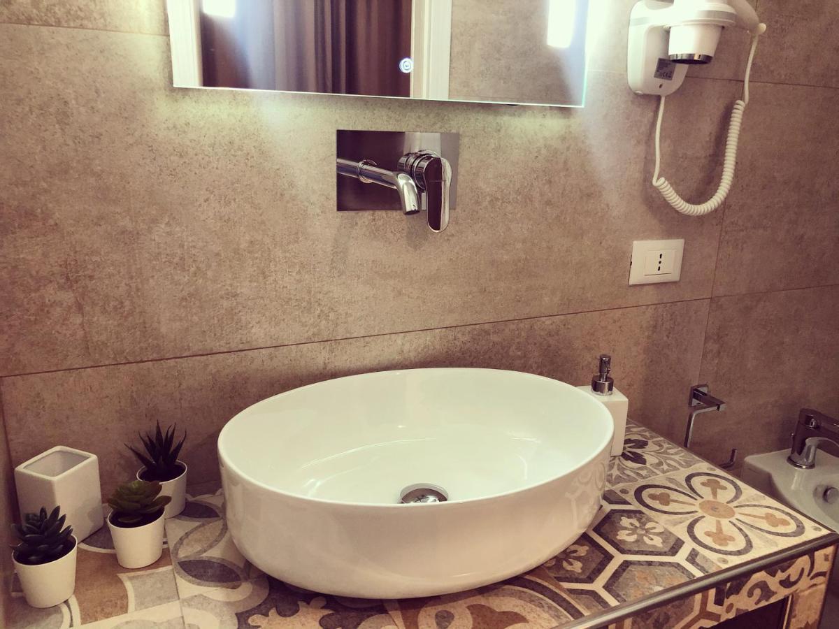 B&B Angolo83 Palermo Centro Εξωτερικό φωτογραφία