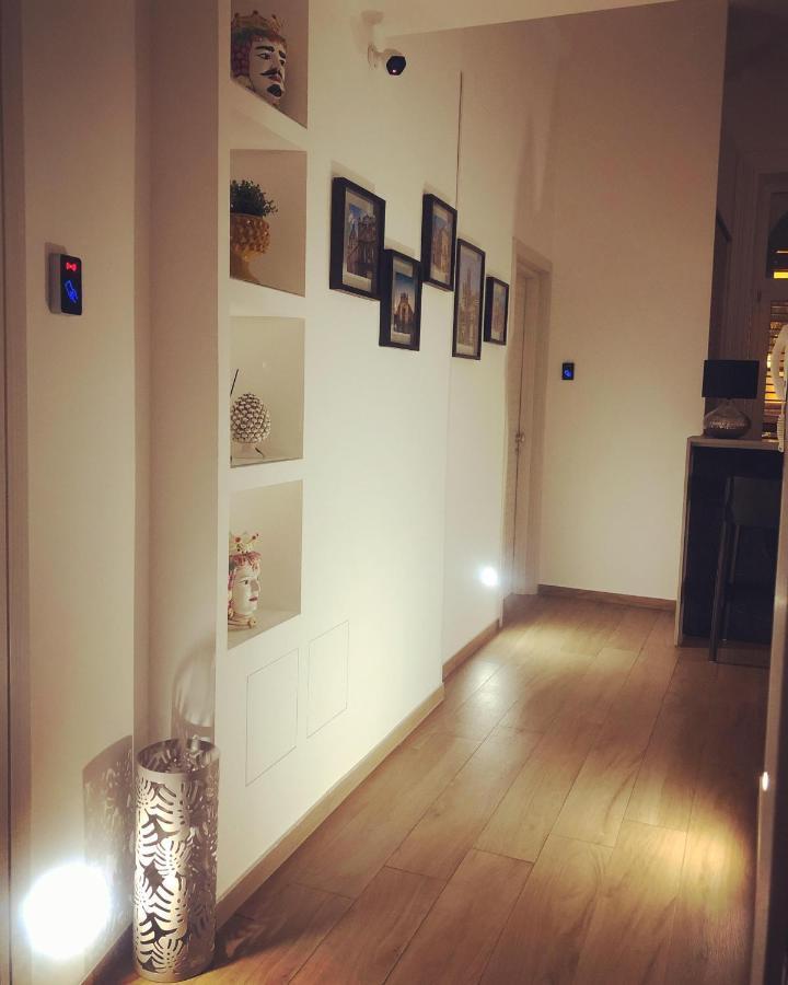B&B Angolo83 Palermo Centro Εξωτερικό φωτογραφία